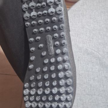 Muške visoke cipele nove