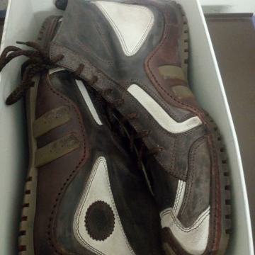 Mužke cipele od prirodne kože brendirane