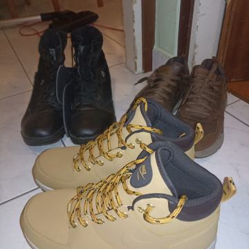 Nike momoa, skechers, alpha. 30 eura. Sve skupa