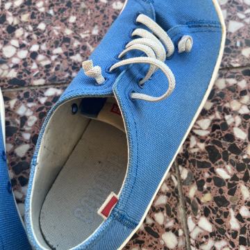 Prodajem muške proljetno-jesenske Camper cipele, broj 44.