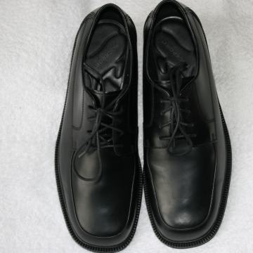 ROCKPORT  crne muske cipele_ broj 43