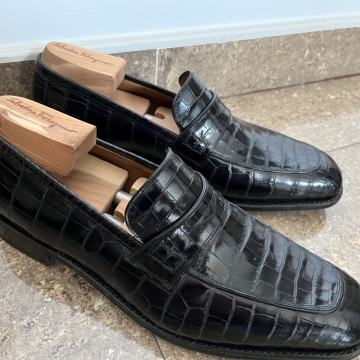 Salvatore Ferragamo muske cipele krokodil br 43