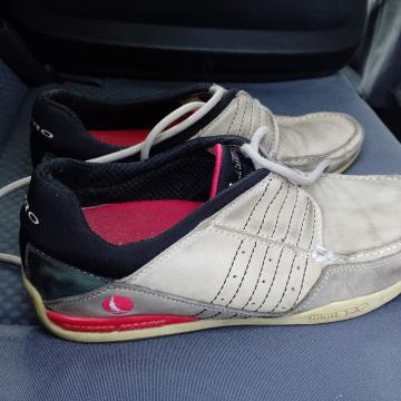 Skipper br 42 kožne udobne šivane cipele