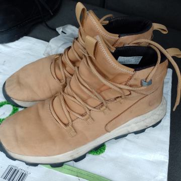 Timberland br.45.kožne kvalitetne udobne gležnjače