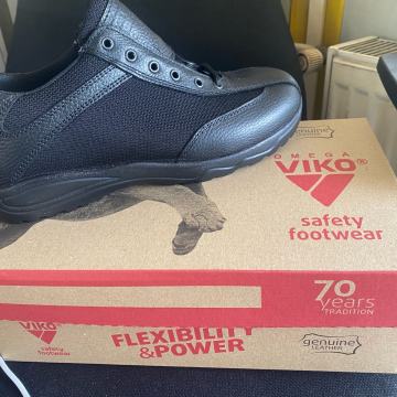 Viko radne cipele 42