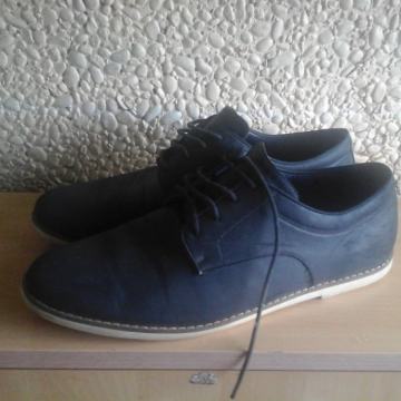 Zaraman br.43 kožne  kvalitetne udobne cipele