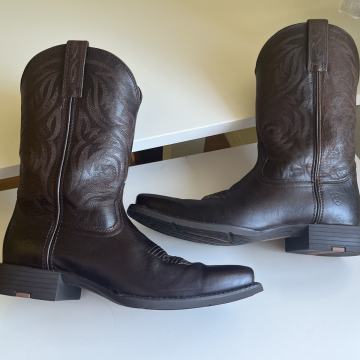 Ariat kaubojske čizme