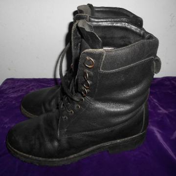 Vojničke čizme br.40 kvalitetne povoljno