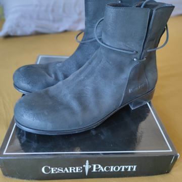 Cesare Paciotti muške gležnjače