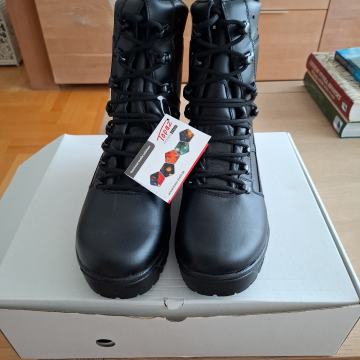 Čizme vojničke broj 41