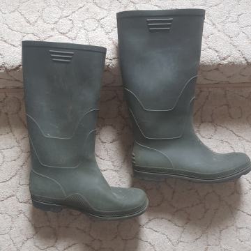 Gumene čizme, broj 43