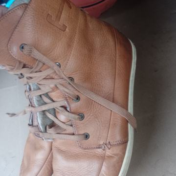 HUB br 43 kožne postavljene ČIZMICE kvalitetne