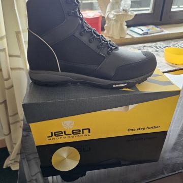 Jelen čizme Profesional Michelin 45Broj