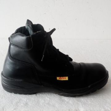 SNIŽENO! JELEN radne gležnjače/ vel. 40