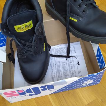 Kozne radne muške cizme,, Siga,,