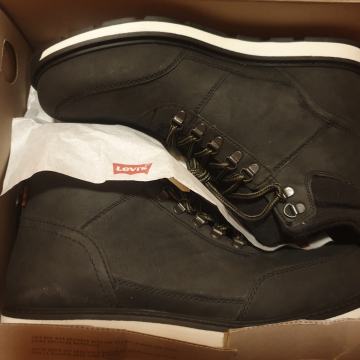 Muške zimske visoke čizme Levi's Axel (45), crne, nove