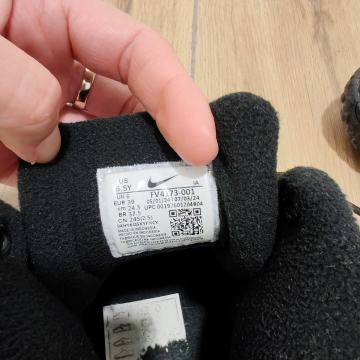 Nike čizme, nove