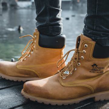 Panama Jack yellow boots