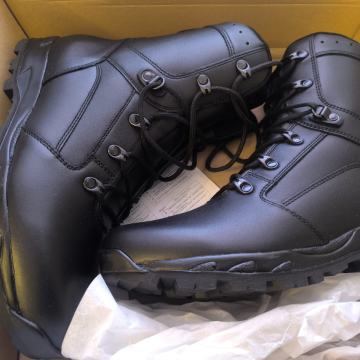 Policijske cizme 2 para 43 velicina