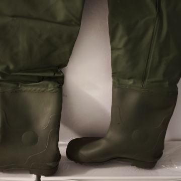 Ribarske čizme br. 45