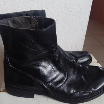 Runker-Atila br 43 kožne kvalitetne udobne čizmice