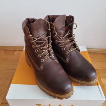Timberland 6 inch boots broj 46 (12)