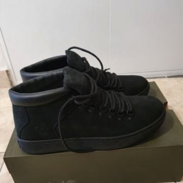 TIMBERLAND CHUKKA BLACK BR. 44 (M)