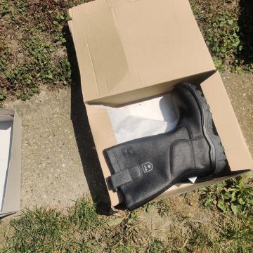 Vatrogasne profi čizme br,45