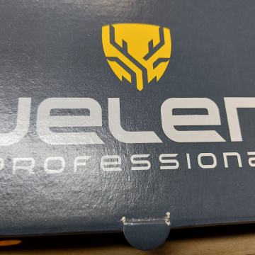 Visoke zimske cizme broj 40