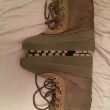 Yeezy cizme