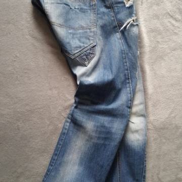 Bershka traperice W32 L30