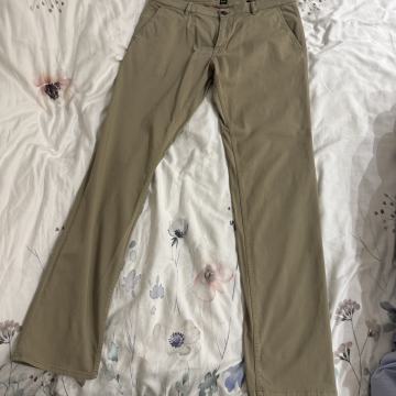 Boss muške hlače vel 38/36