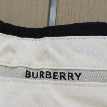 Burberry hlace