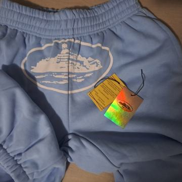 Corteiz alcatraz baby blu donji dio