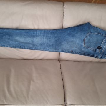 DRYKORN traperice W34 L34