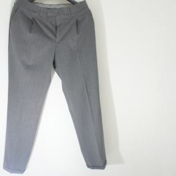 Emidio Tucci muske hlace od odjilea nove sa elastanom tamno sive EU50