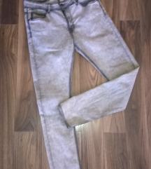 Muške Hlače 42 zara man M