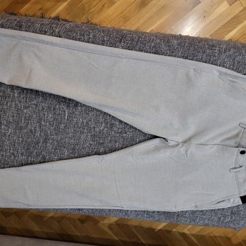Hlače Zara L  veličina
