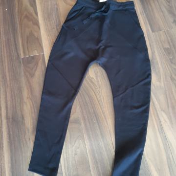 Hlače  s zara man baggy Novo muške