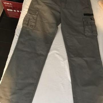 INDEPENDENT sive hlace 38