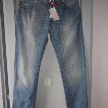 JACOB COHEN - MUŠKE NOVE DIZAJNERSKE TRAPERICE W 36