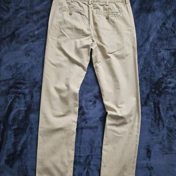 Lacoste chino hlače sive 30 x 30 Original Bež