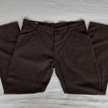 LACOSTE smeđe chino hlače (W 34)