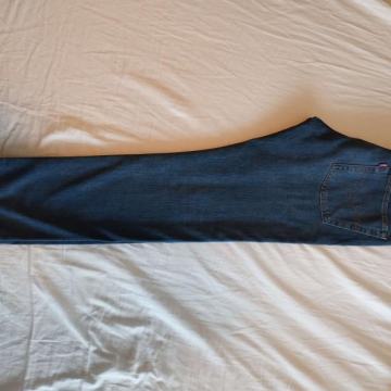 Levis 510 traperice (nove) W31 L32