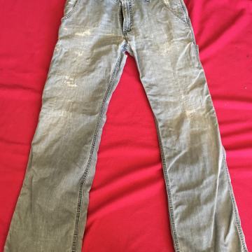 LEVIS TRAPERICE vel 32