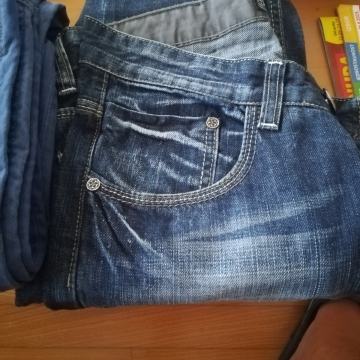 Muske hlace 29/32,6komada, cijena za sve 20eura