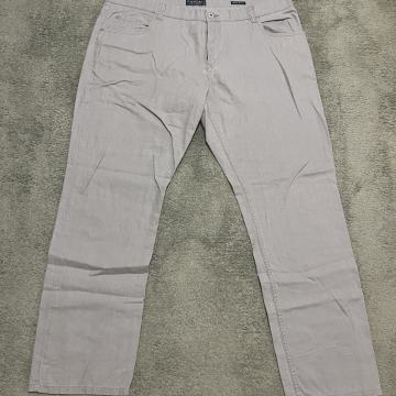 Muške hlače C&A Canda W42 L32