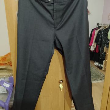 Muske hlače ljetne. Broj 56 . MULTI