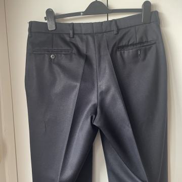 Muške hlače tamno plave br 50