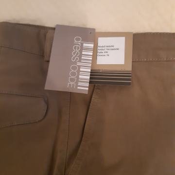 MUSKE HLACE vel.54 NOVO